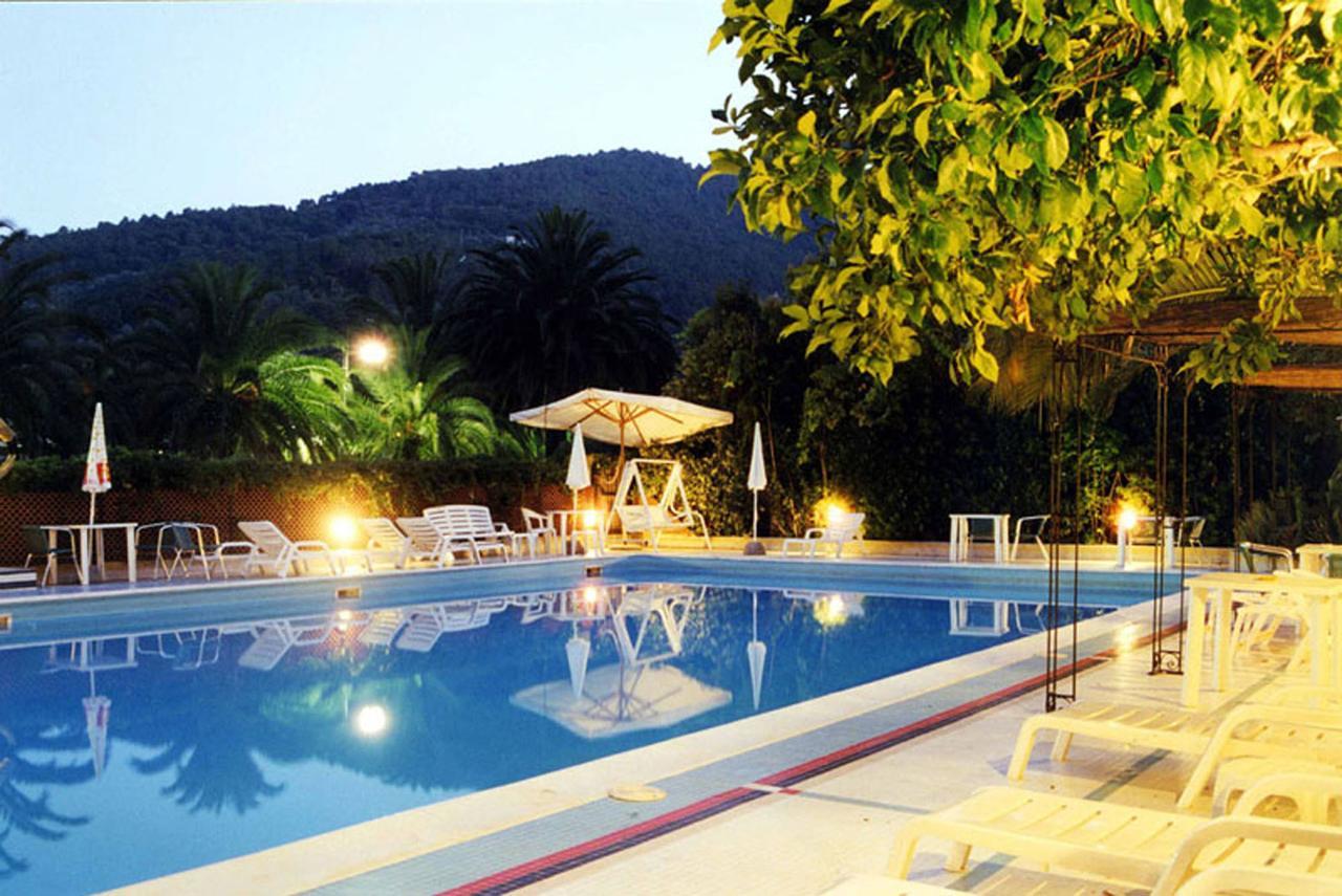 Hotel Della Baia Porto Venere Eksteriør billede